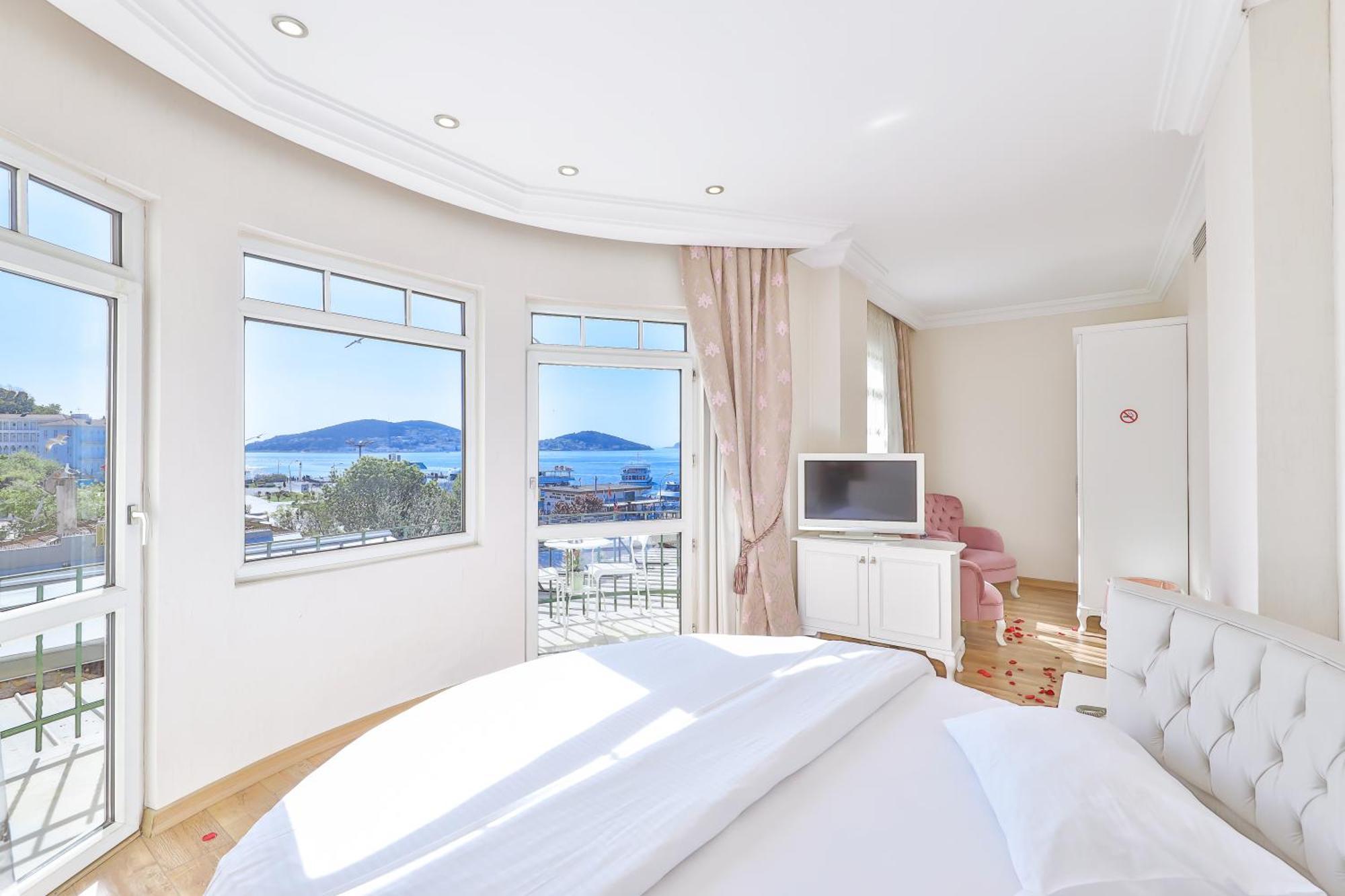 Buyukada Princess Hotel Πριγκηπονήσια Εξωτερικό φωτογραφία
