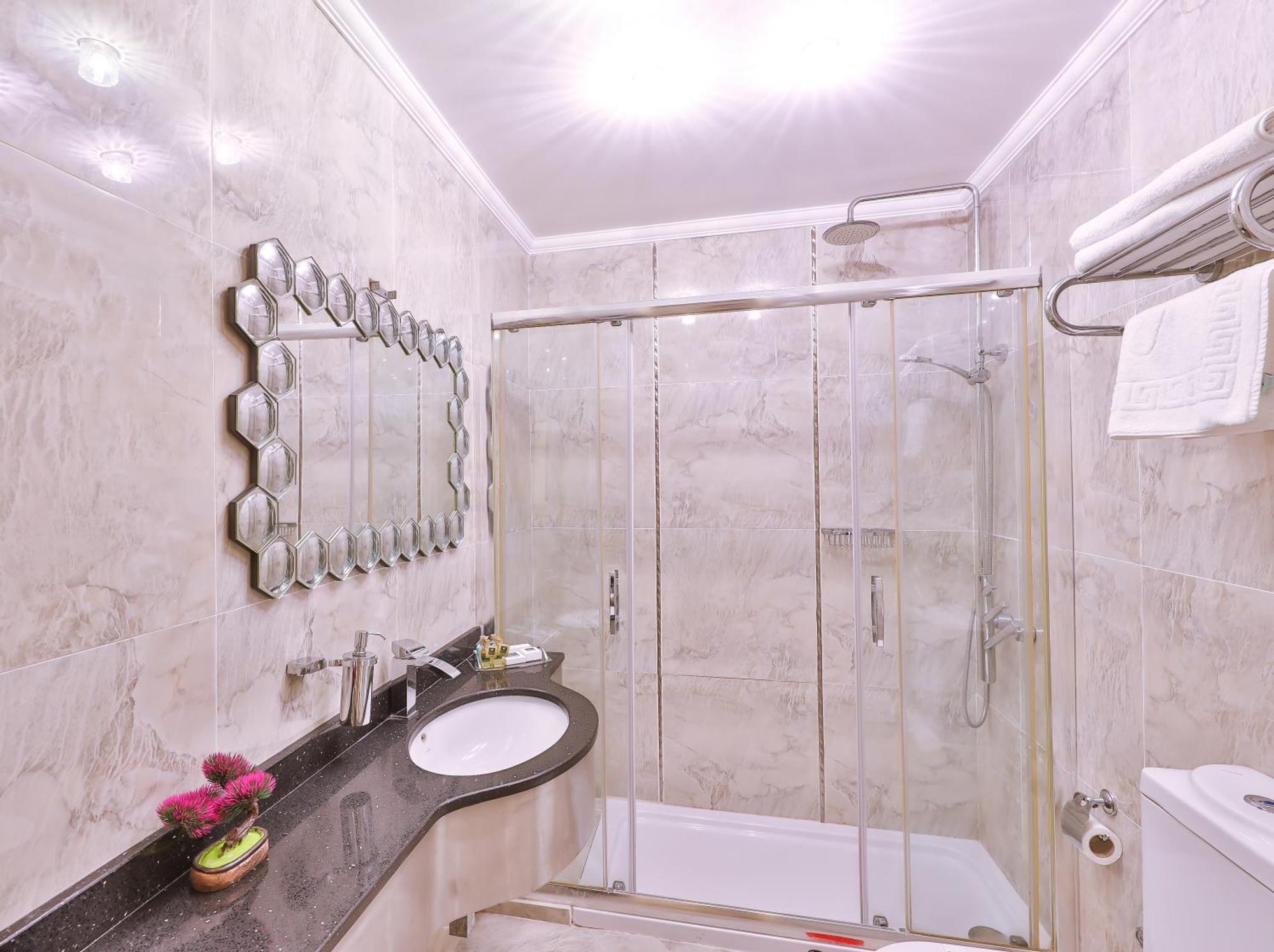 Buyukada Princess Hotel Πριγκηπονήσια Εξωτερικό φωτογραφία