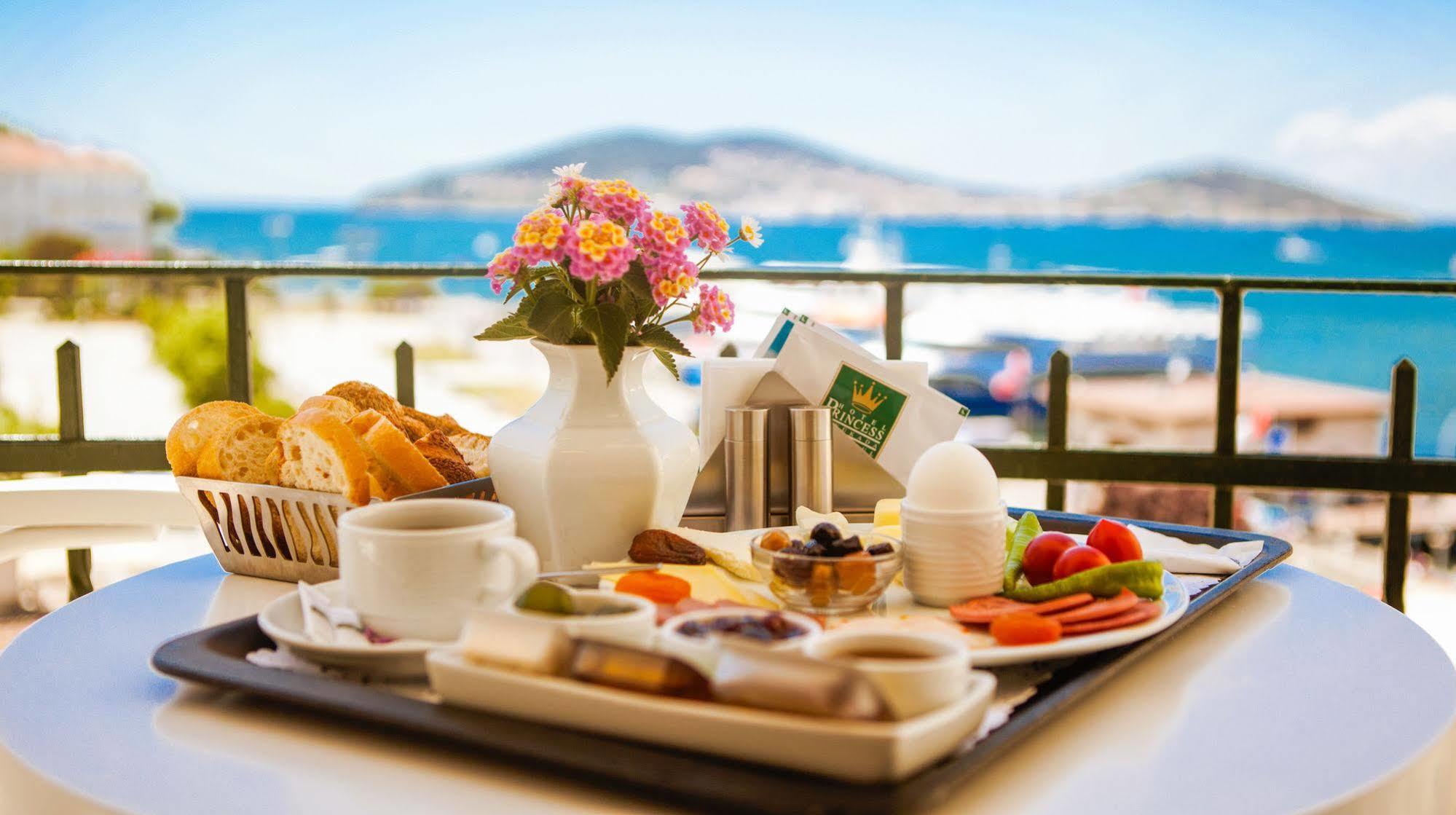 Buyukada Princess Hotel Πριγκηπονήσια Εξωτερικό φωτογραφία